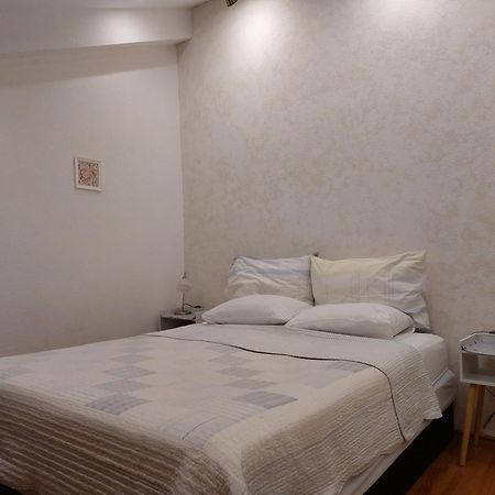 Apt Lavender On Nincevica St- 1 Bedroom Apt 5 Min To The Old Town Of Split Exterior foto