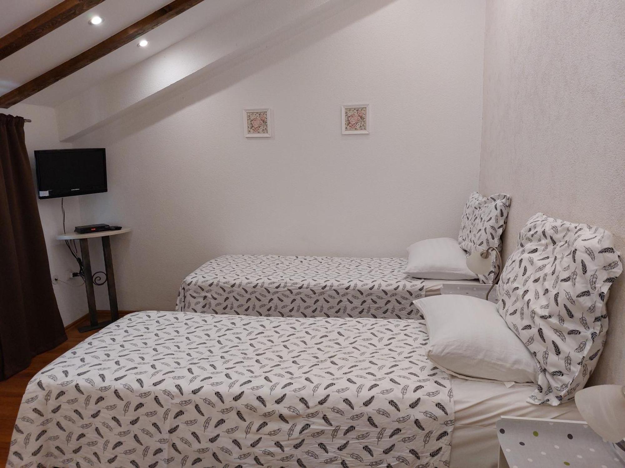 Apt Lavender On Nincevica St- 1 Bedroom Apt 5 Min To The Old Town Of Split Exterior foto