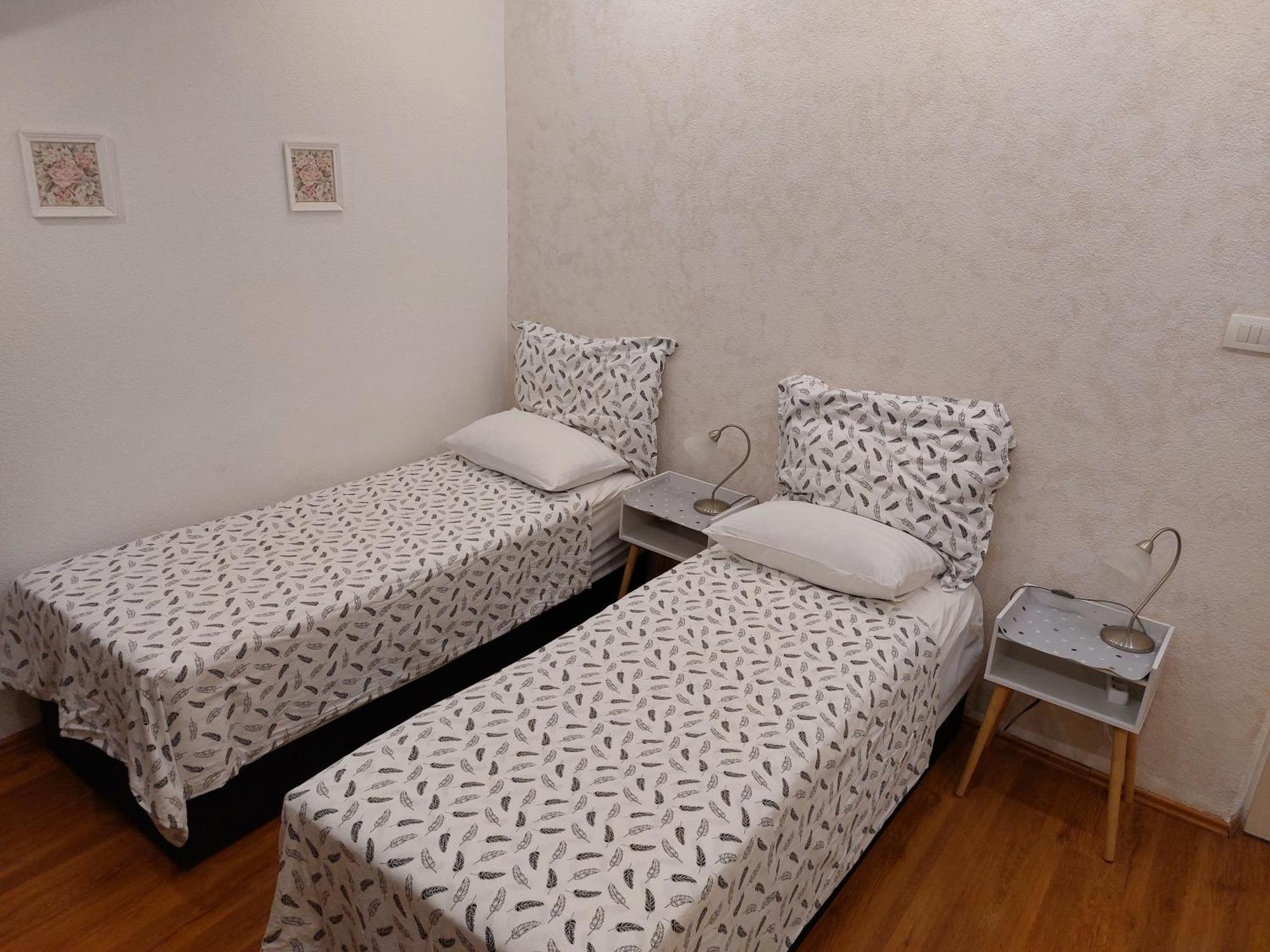 Apt Lavender On Nincevica St- 1 Bedroom Apt 5 Min To The Old Town Of Split Exterior foto